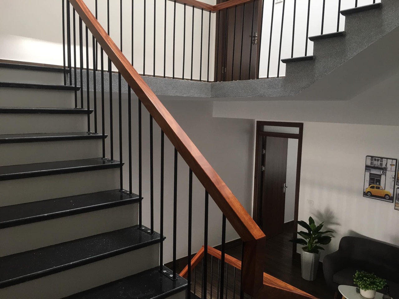 Chỉ 400tr/m2 MẶT PHỐ Trúc Bạch, 9 tầng đẳng cấp khách sạn 5*