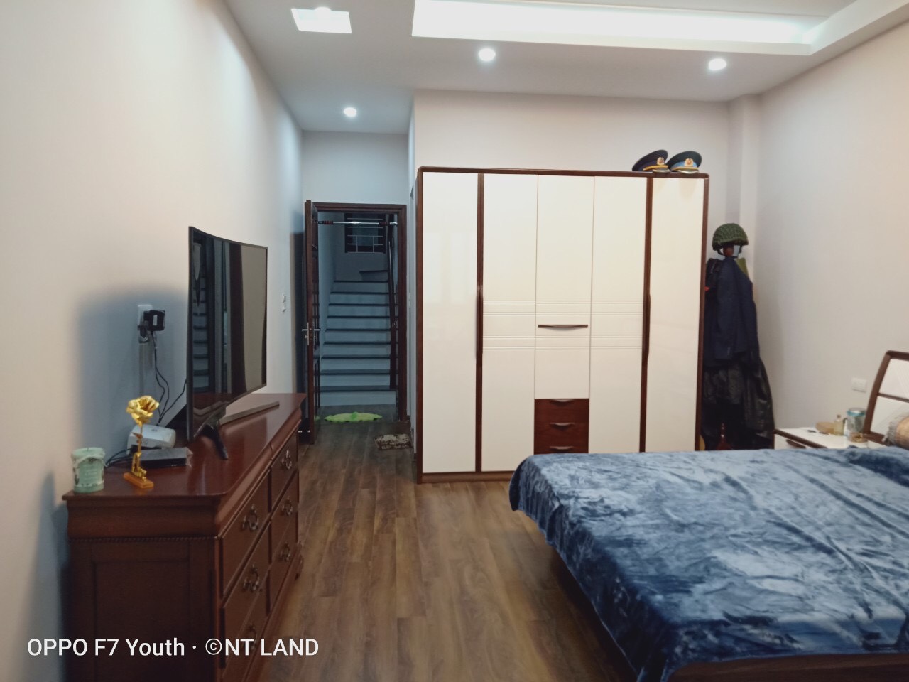 80m2
