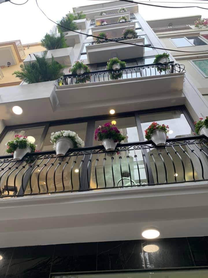 Bán Nhà Phân lô Phố Hoàng Quốc Việt, Cầu Giấy DT 48m2, 5 Tầng, MT 4.5m2,