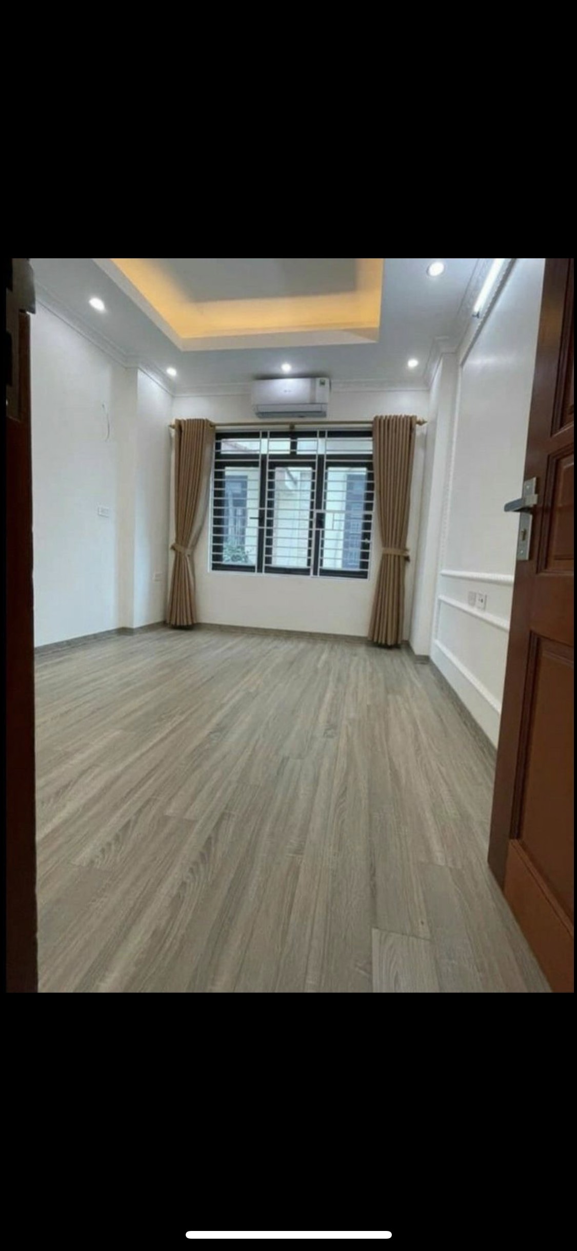 Bán nhà 2 mặt tiền căn góc VIP, chính chủ, không vạt góc, mặt bằng kinh doanh