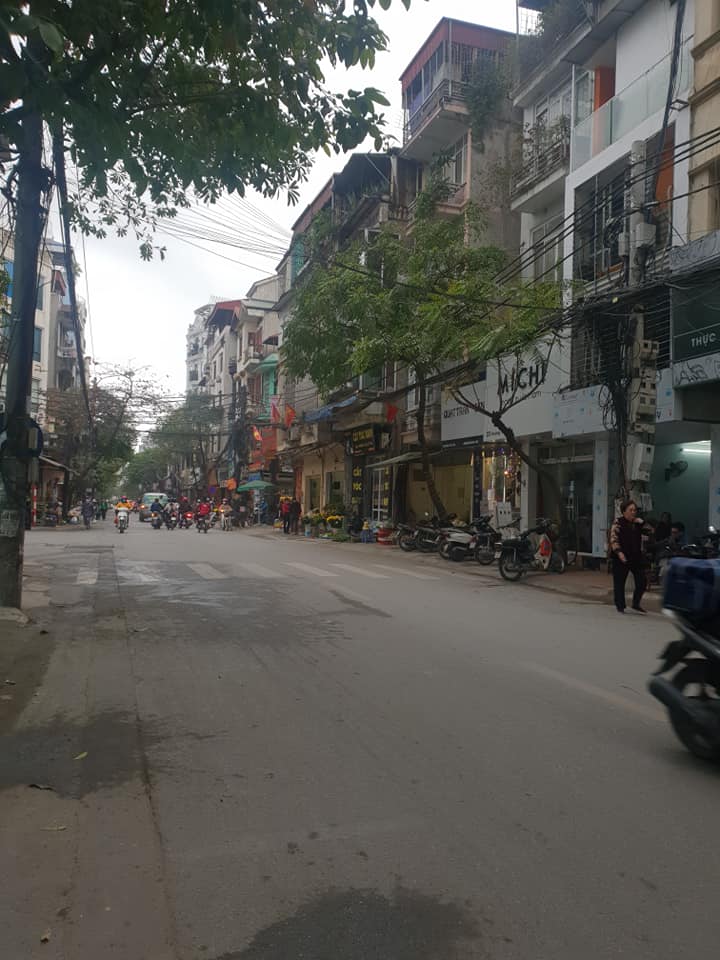 Bán nhà mặt phố Hoàng Văn Thái, 143m2 x 8 tầng, mt 4.5m