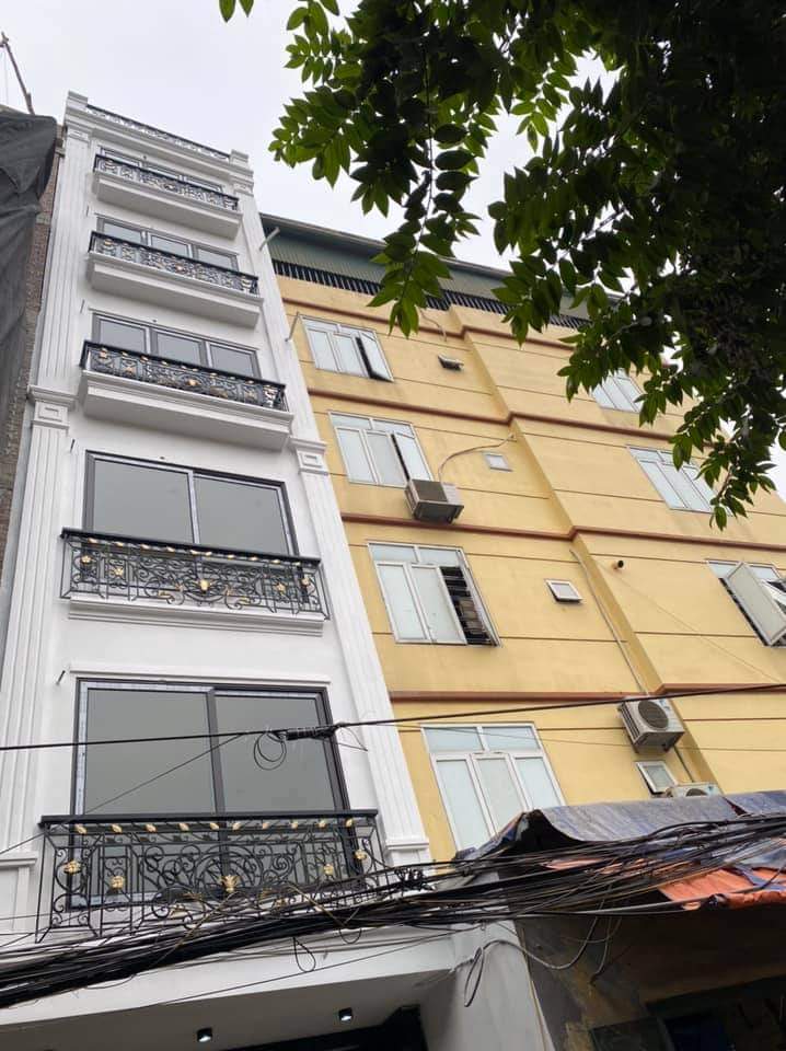 MẶT NGÕ ÔTÔ TRÁNH KINH DOANH- NGUYỄN KHÁNH TOÀN-CẦU GIẤY-DT 50m2-7T-MT 3,9m-Giá 15,5 tỷ.