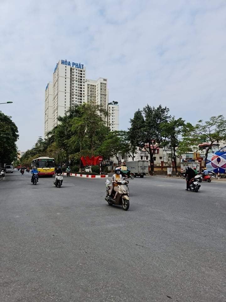 NHÀ MẶT PHỐ TRẦN QUỐC TOẢN - HOÀN KIẾM SIÊU ĐẸP