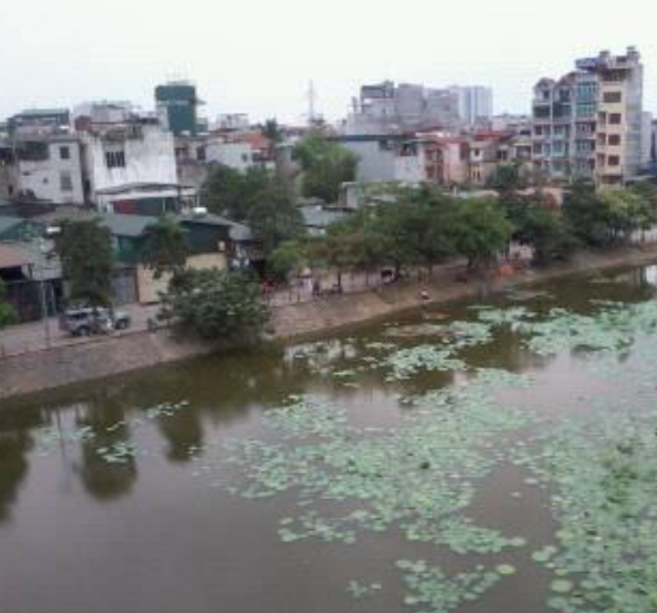 3 tỷ ô tô đỗ cách nhà 10 m ngay hồ phương liệt gần 40 m x 4 tầng 3.5 m mặt tiền . An sinh tiện ích 3 trường đại học lớn bách kinh xây