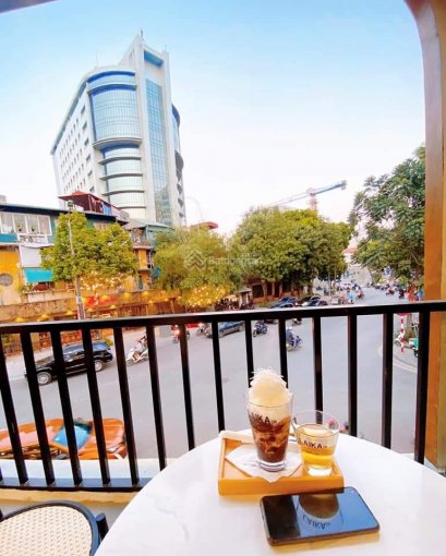 (Hiếm) mặt phố Ngọc Khánh - 100m2 - MT 5m - đoạn đẹp nhất phố - vỉa hè khủng - 39 tỷ