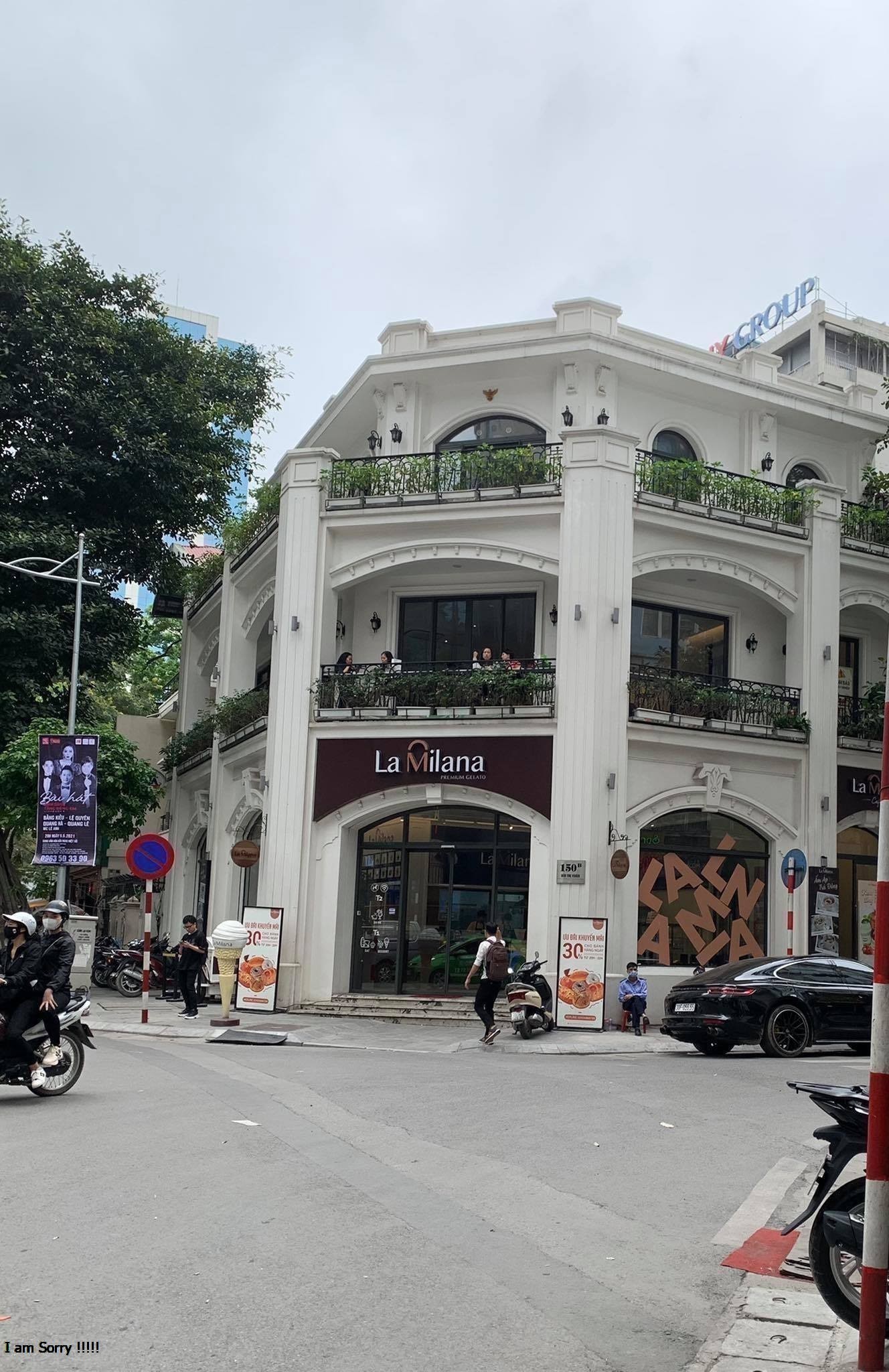 Bán nhà mặt phố lô góc Quan Thánh Trúc Bạch Ba Đình 70m nhỉnh33 tỷ có giấy phép ksạn 7 tầng phố cổ