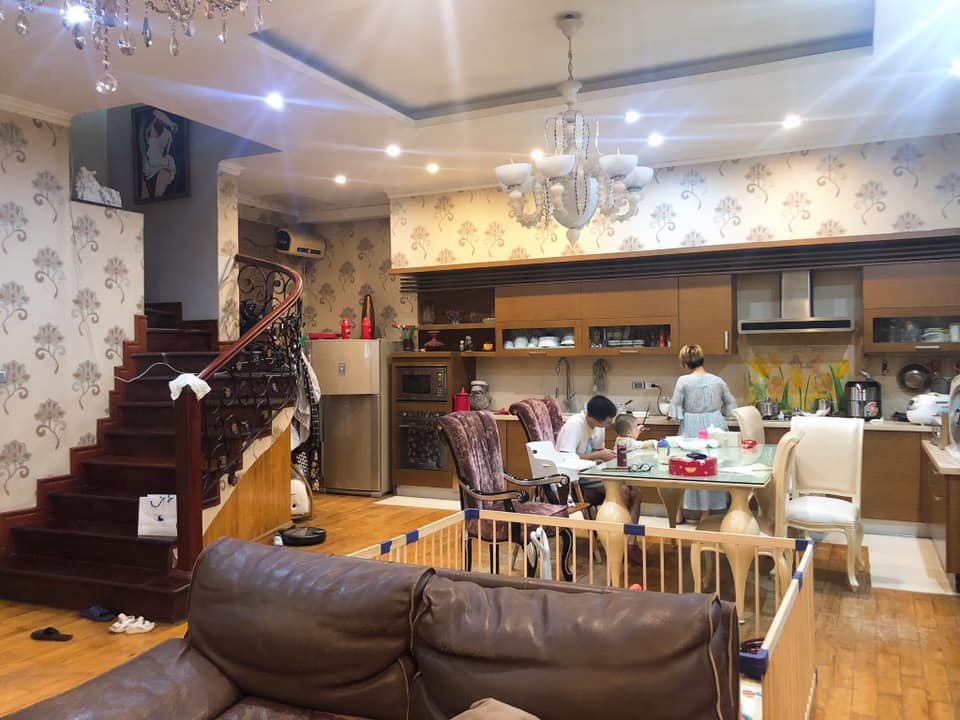 Bán Nhà Mặt Phố Vũ Miên Yên Phụ View Hồ Tây Đẹp Hiếm Bán 115m 6 tầng Thang Máy 55,5 Tỷ