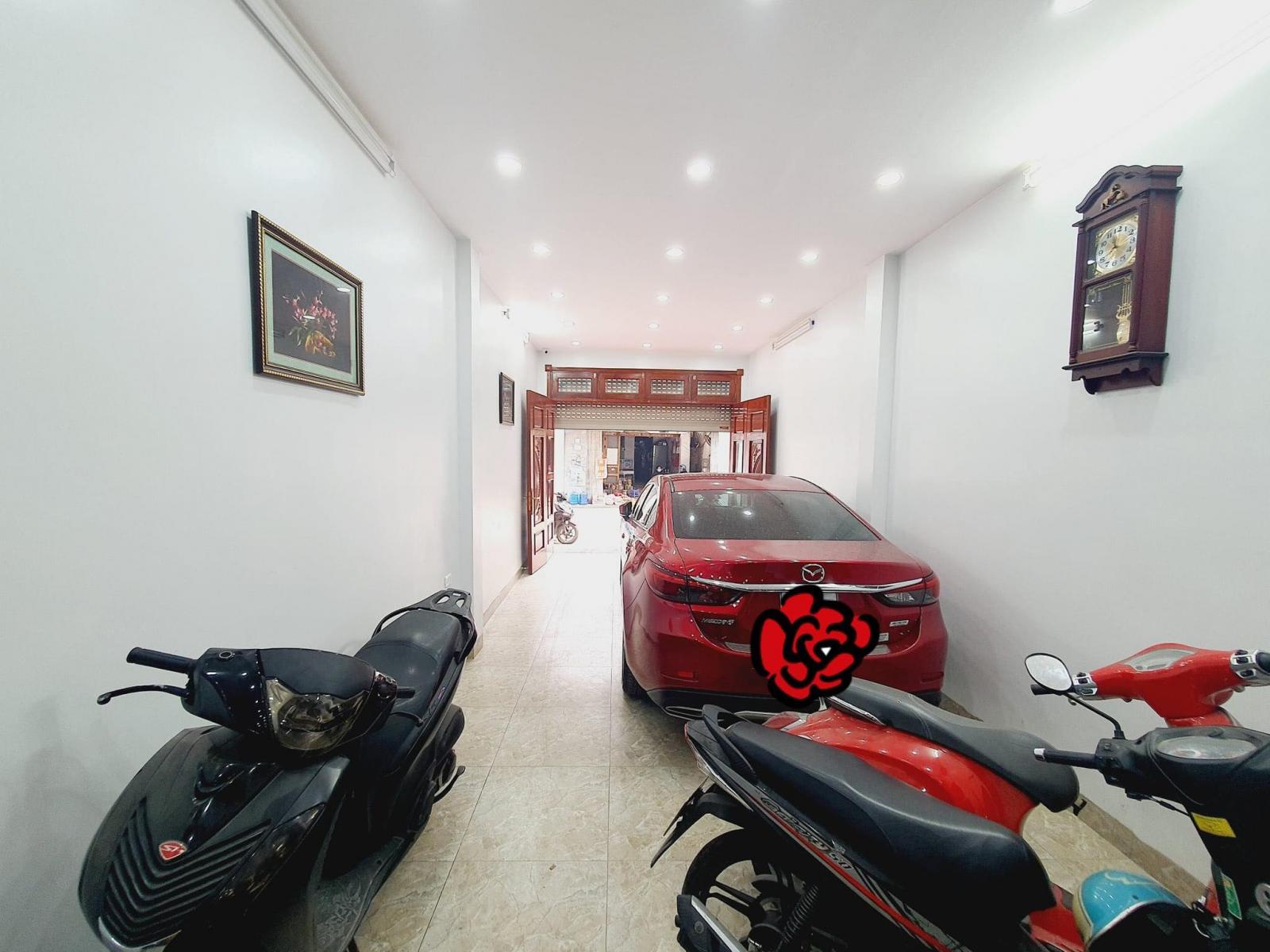 BÁN NHÀ MẶT PHỐ GIÁP BÁT, NHÀ MỚI ĐẸP, KINH DOANH,Ô TÔ ĐỖ - Ở - VĂN PHÒNG, GIÁ 16 TỶ