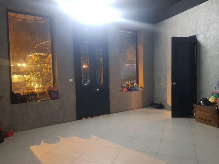 Bán nhà MP Lý Thái Tổ, 103m2, tầng 2, mt 12m, 12.6 tỷ