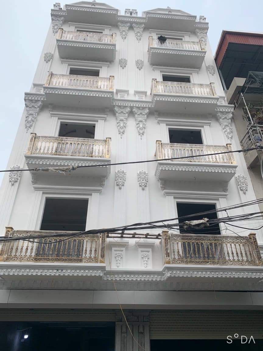 🌺MẶT PHỐ HOÀN KIẾM-HÀNG MÀNH 5 TẦNG, MT 4.8M- HÀNG HIẾM CHỈ 13.5 TỶ- CÓ MỘT KHÔNG HAI.🌺