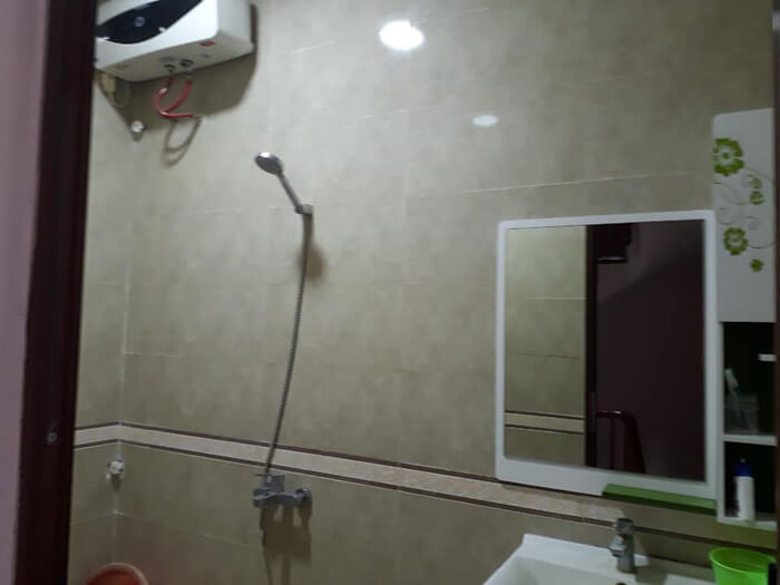 Cần bán nhà 70m2, 5t, phân lô, ô tô tránh có vỉa hè, kinh doanh sầm uất Hoàng Quốc Việt, 12 tỷ