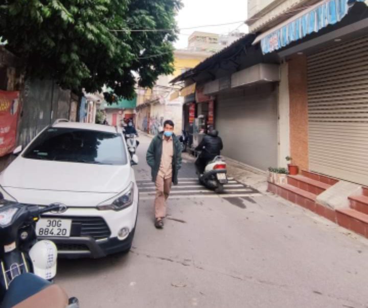 Ô tô vỉa hè 5 tỷ nhà đẹp kinh doanh minh khai hai bà trưng 33 m x 4 tàng 4 m mặt tiền sổ đỏ chính chủ tặng nội thất