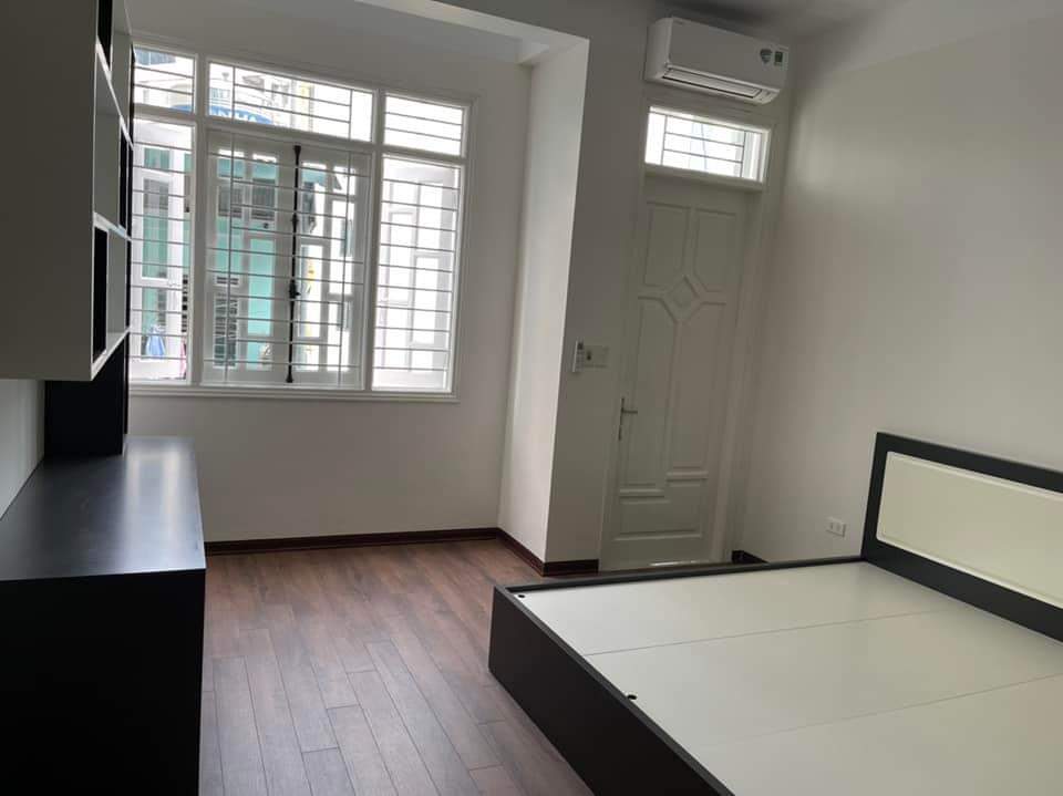 BÁN NHÀ MẶT PHỐ NGUYỄN CHÍ THANH, ĐỐNG ĐA, 71M, 5 TẦNG, 7.6M MẶT TIỀN, 29 TỶ. - MẶT PHỐ NGUYỄN CHÍ THANH, VỊ TRÍ ĐẮC ĐỊA, LÔ GÓC, VỈA HÈ RỘNG KINH DOANH MỌI LOẠI HÌNH DỊCH VỤ.