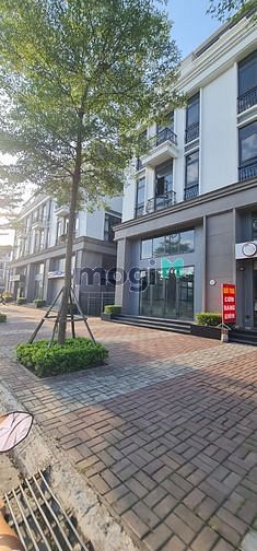 Lô đất TĐC Thạch Bàn, Garden City, Ôtô tránh, DT190m², Mặt tiền 14m.