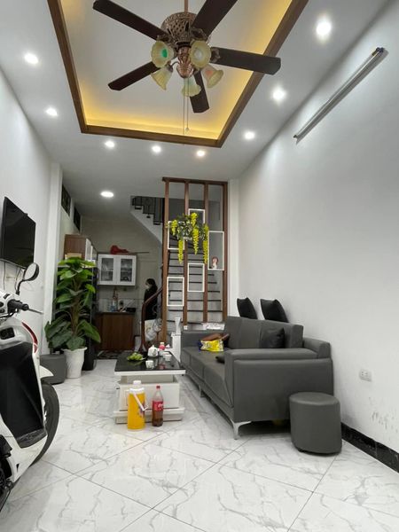 Bán nhà lô góc ở Giếng Mứt, 70m2 x 5 tầng, mặt tiền 5m, 10 tỷ