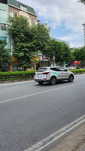 Bán nhà mặt phố Nguyễn Văn Cừ 15 tỉ, 57m2, 5 tầng