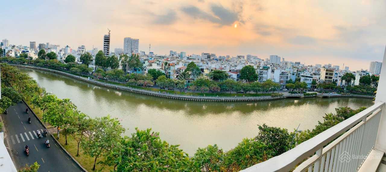 Bán nhà mặt tiền đường Hoàng Sa, P. Tân Định, Quận 1