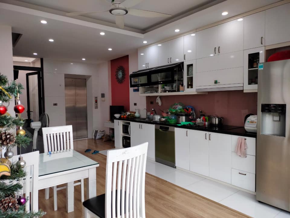 Mặt phố Chùa Bộc vị trí tuyệt đẹp chỉ 25.5 tỷ