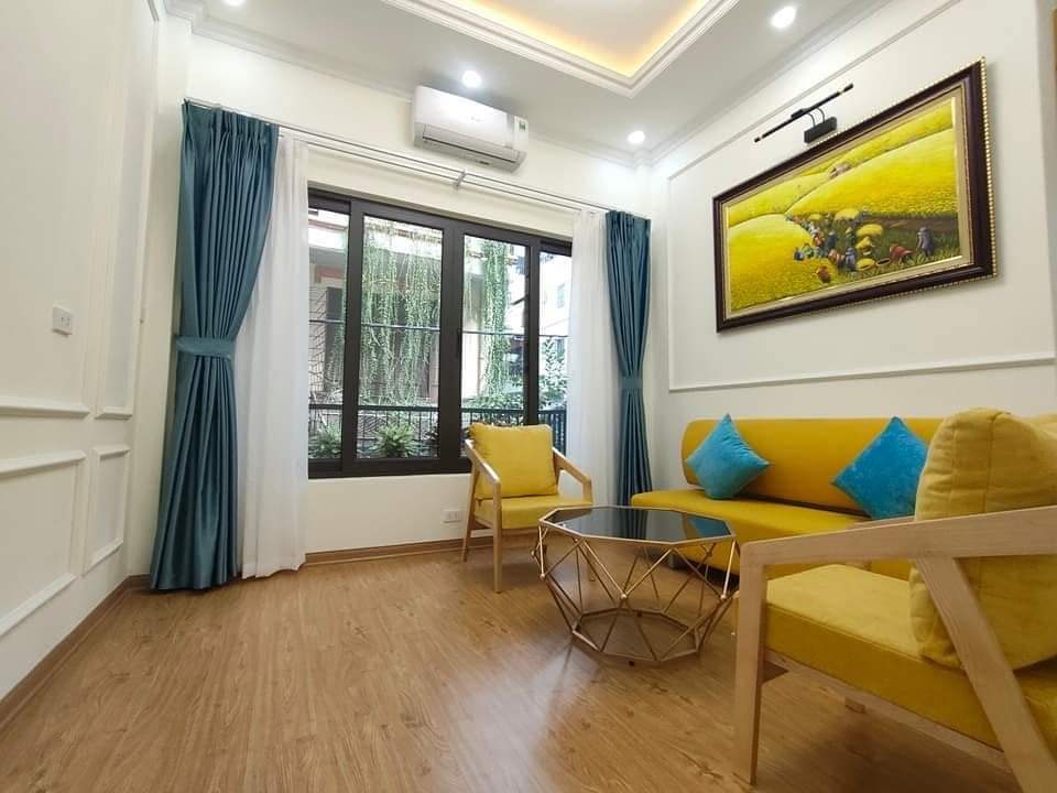 Bán Nhà Mặt Phố Hàng Chĩnh, DT30m2, MT4m, Giá 14 Tỷ, Kinh Doanh, Ô Tô Tránh, Sát Phố Cổ