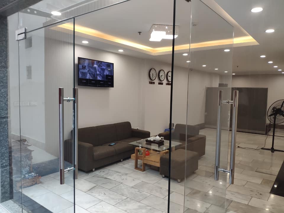 82m2
