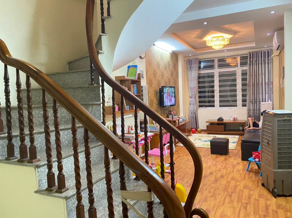 110m2