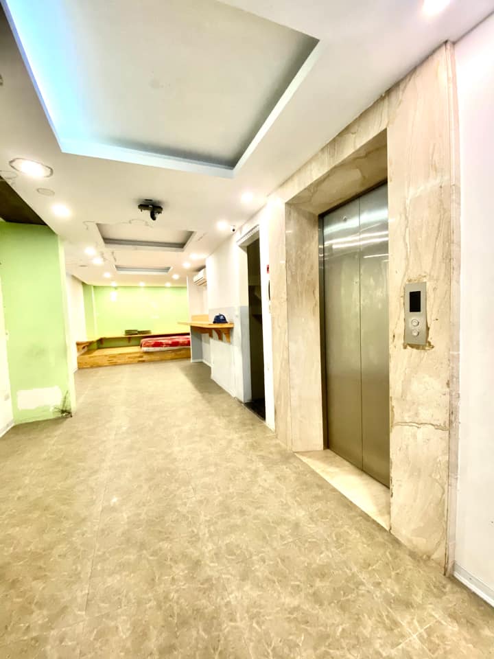 Bán nhà mặt phố cổ chợ Hàng Da, Đường Thành tại quận Hoàn Kiếm 80m 6 tầng thang máy 38.5 tỷ cho thuê 5000USD/tháng