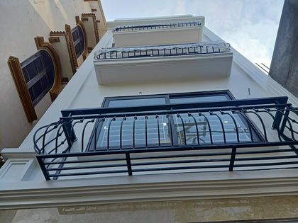 Bán biệt thự lô góc Trung Yên- Trung Hòa, 185m2, giá bán 46 tỷ.