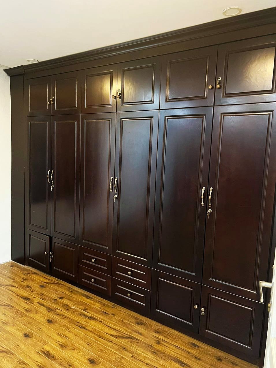 80m2