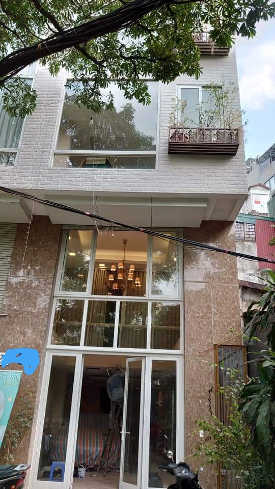 HOMESTAY MẶT PHỐ-KINH DOANH DÒNG TIỀN 8000$/th-TRÚC BẠCH-BA ĐÌNH-DT 110m2-9T-MT 4,2/5m-Giá 46,5 tỷ.4