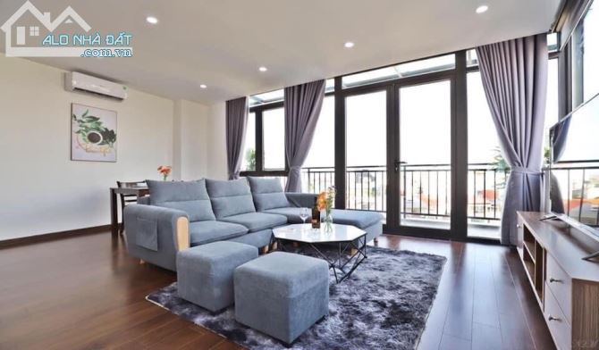 Bán nhà Trung Yên 9, 50m2*5T, vỉa hè rộng để xe, Gara ô tô, vừa ở vừa làm văn phòng, 11 tỷ