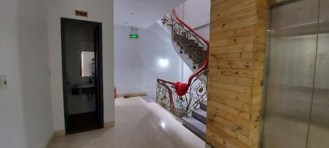 175m2