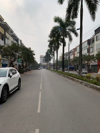 Bán nhà mặt tiền thụt Đinh Công Tráng Quận 1 giá 17.5 tỷ, 5.1x13m