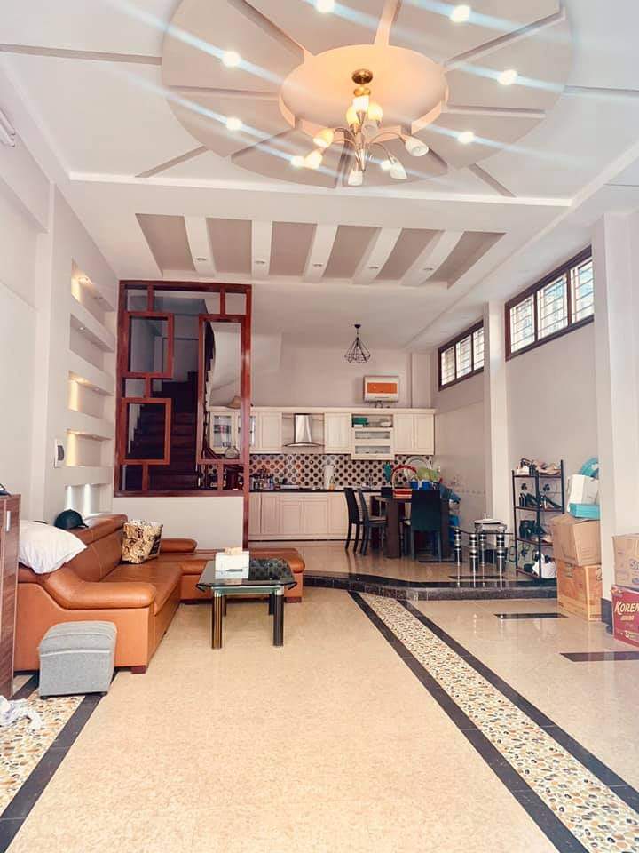 Oto tránh, lô góc khu phân lô Lạc Long Quân, nội thất xịn 53m2