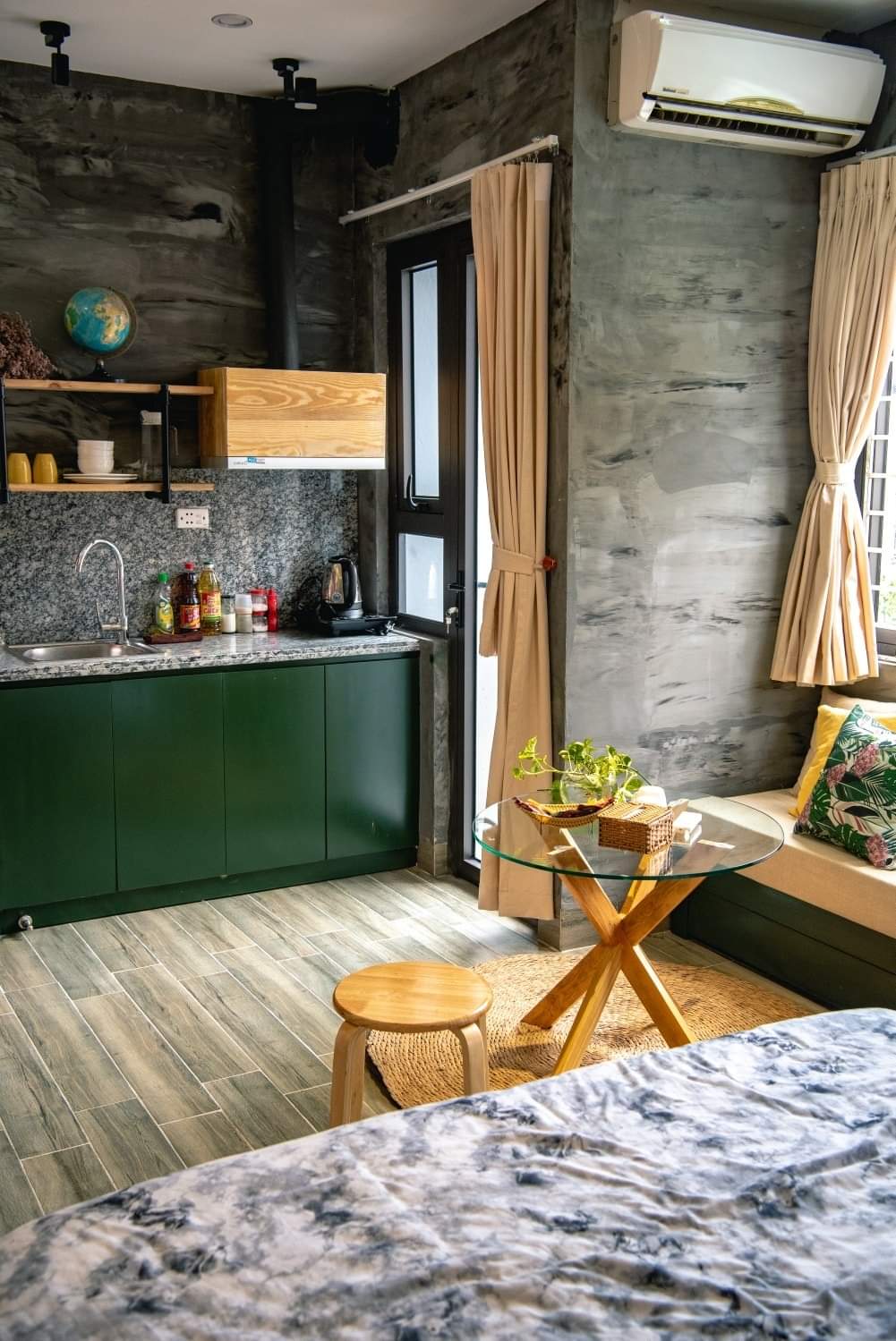 Bán nhà 3 tầng diện tích 88m2 mặt tiền 7m khu An Dương, Tây Hồ, Hà Nội