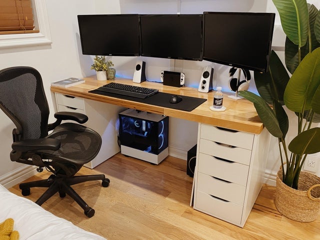 Bán nhà MP Hai Bà Trưng, 67m2 x 4 tầng, KD và ở, đường đẹp vỉa hè đá bóng, chỉ 22.5 đồng