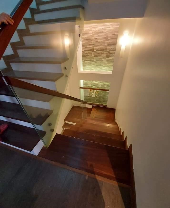 Bán Biệt Thự Làng việt kiều Châu Âu,180M, giá 17,9 Tỷ