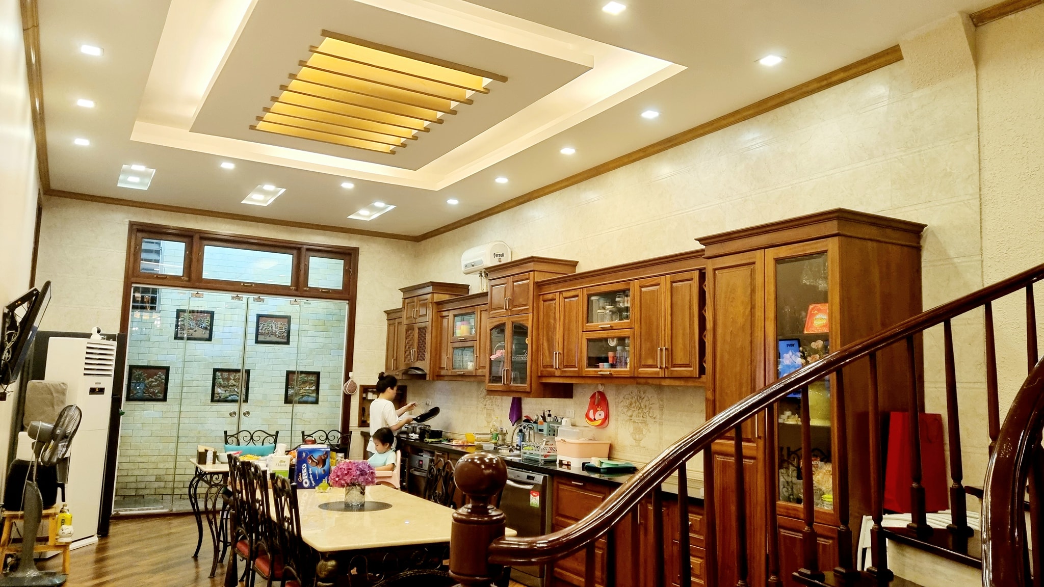 Bán toàn nhà 16 tầng mặt phố Nguyễn Đình Chiểu, P. Đa Kao quận 1, DT 20mx30m, giá 1328 tỷ