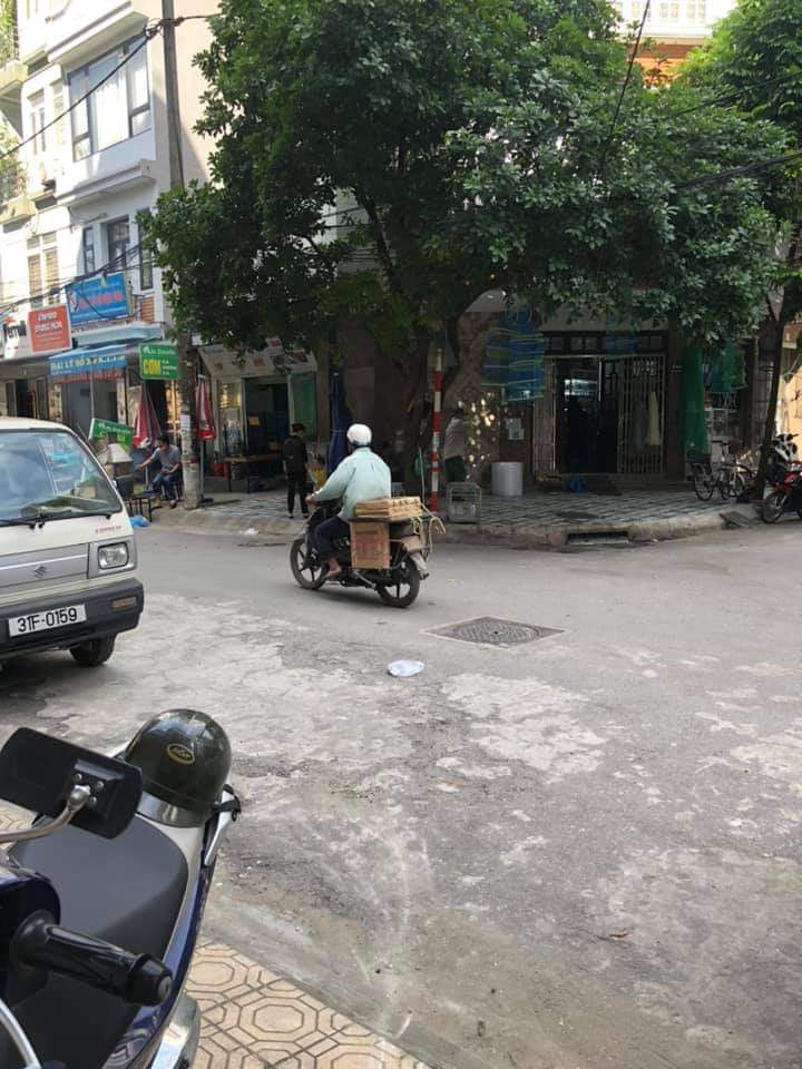 🏠🏠🏠 BÁN GẤP NHÀ PHỐ ĐỀN LỪ 60M2, ĐẦU TƯ DÒNG TIỀN ĐÂY CHỨ ĐÂU - NHÀ PHÂN LÔ - Ô TÔ TRÁNH - VỈA HÈ - THANG MÁY- 18 PHÒNG CHO THUÊ 🏠🏠🏠