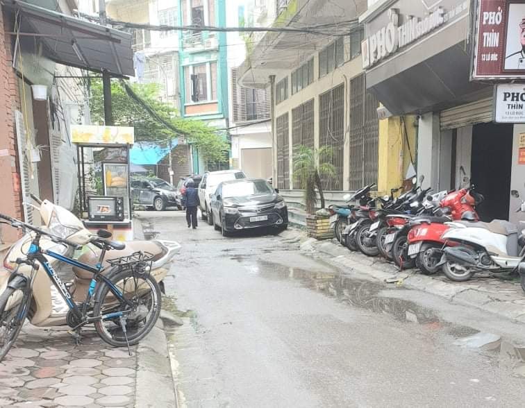 BÁN GẤP NHÀ PHÂN LÔ NGÕ Trường Chinh 50M2 NHÀ MỚI 4 TẦNG GIÁ CHÀO 10.6 tỷ Thanh Xuân