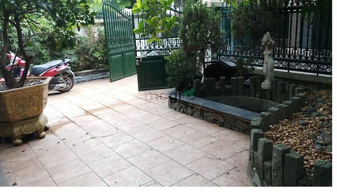Cần bán biệt thự Mỹ đình sông đà 197m2 x 3,5 tầng full nội thất