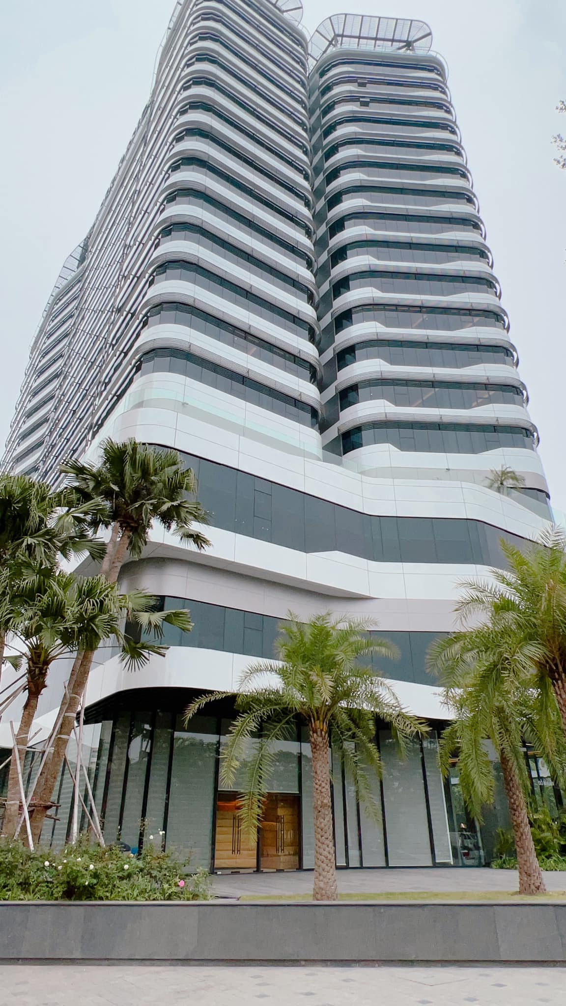 Bán nhà phố Đỗ Nhuận 65m2 x 4 tầng giá 10,2 tỷ