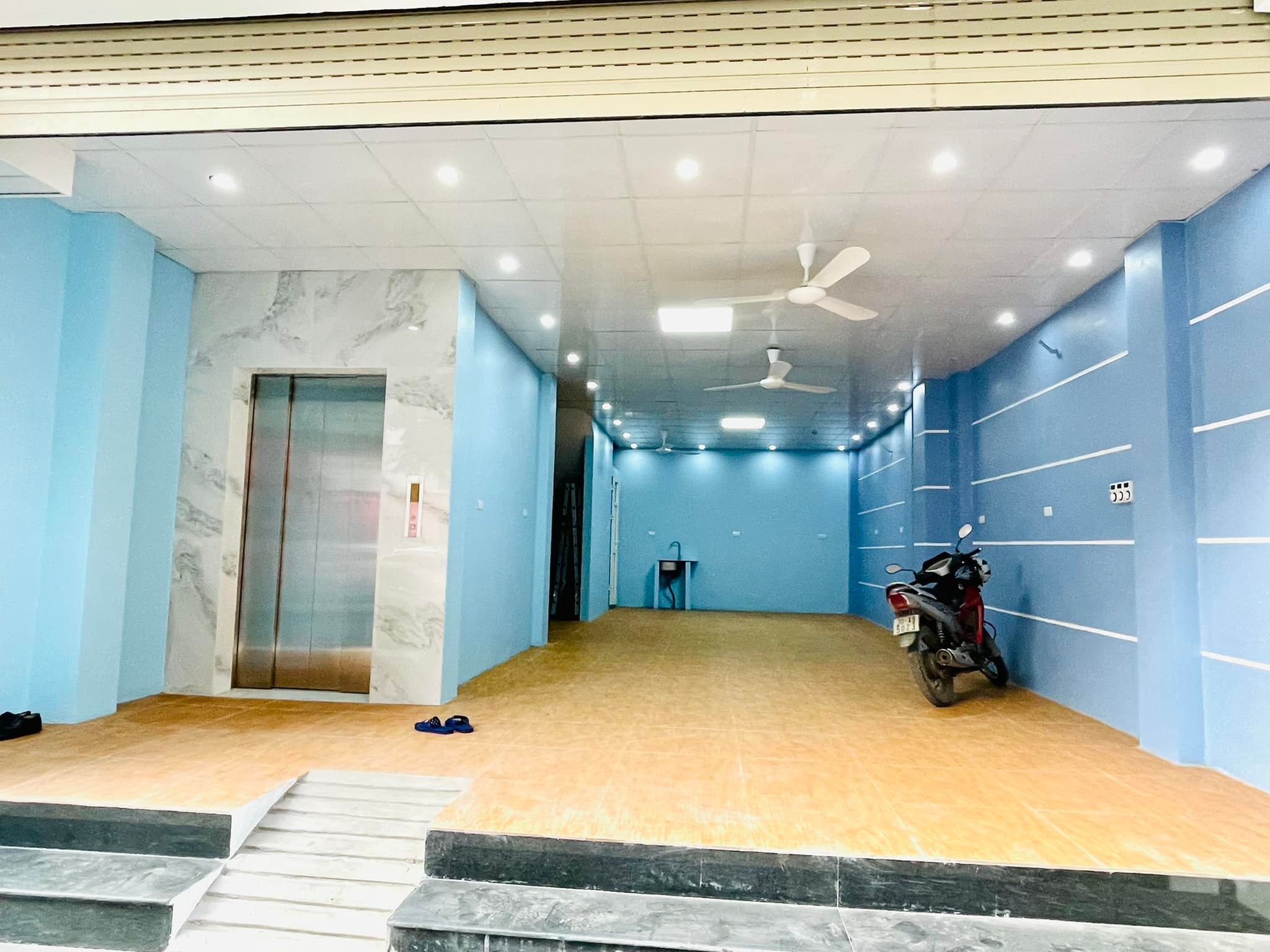 BÁN NHÀ NGUYỄN HOÀNG - NAM TỪ LIÊM - KINH DOANH VP - DIỆN TÍCH 77M2 - 6 TẦNG - MẶT TIỀN 6.6M.