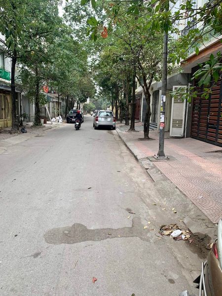 Bán nhà Khu đô thị Văn Quán 81m 5 tầng 12 tỷ ô tô tránh vỉa hè kinh doanh đỉnh Chiến Thắng, hồ Văn Quán