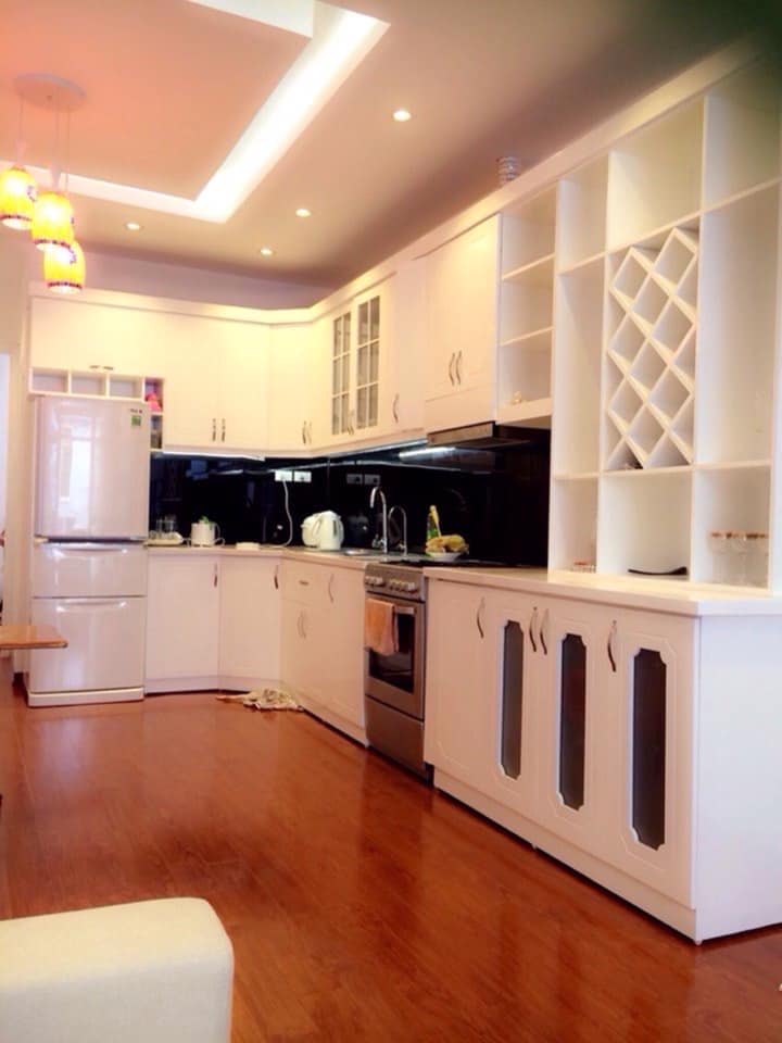 Bán Gấp Mảnh Đất Hoàng Cầu 120m2 Ô Tô Tránh, Mặt Tiền Rộng, Giá 20.5 Tỷ.