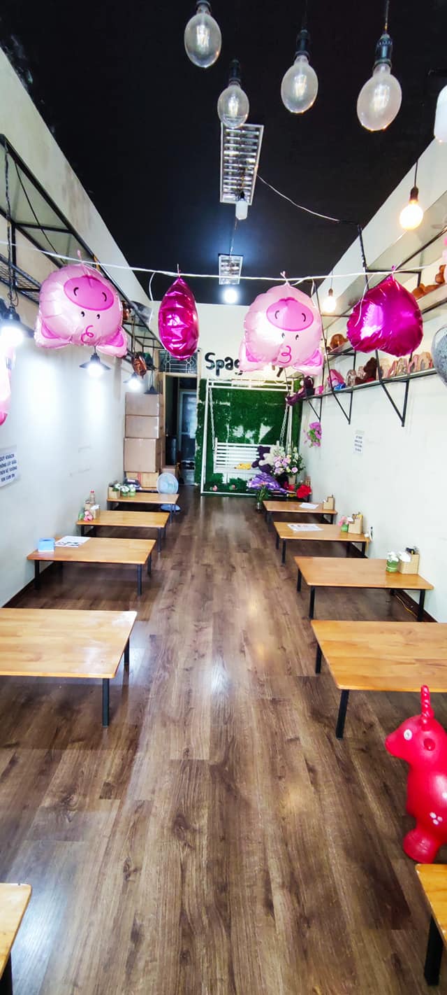 Bán nhà mặt phố Xuân Thủy – 100m2 x 4 tầng- Giá 32 tỷ