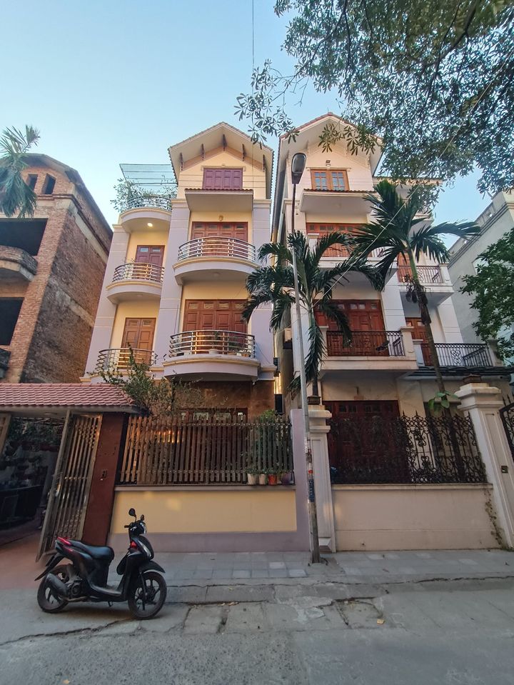 Bán Dự án khu nhà ở Trung Văn, 142m2 x 4 tầng, mt 8m, 16 tỷ