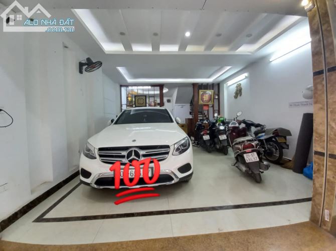 Cần bán nhà Trung Kính, MB 66m x 6 tầng, MT 5.5m. Giá 14.3 tỷ