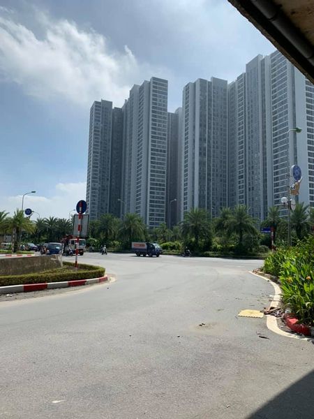 BÁN ĐẤT PHỐ MIẾU ĐẦM ĐƯỜNG Ô TÔ TRÁNH GIÁ TRỊ TƯƠNG LAI CÒN GIA TĂNG.