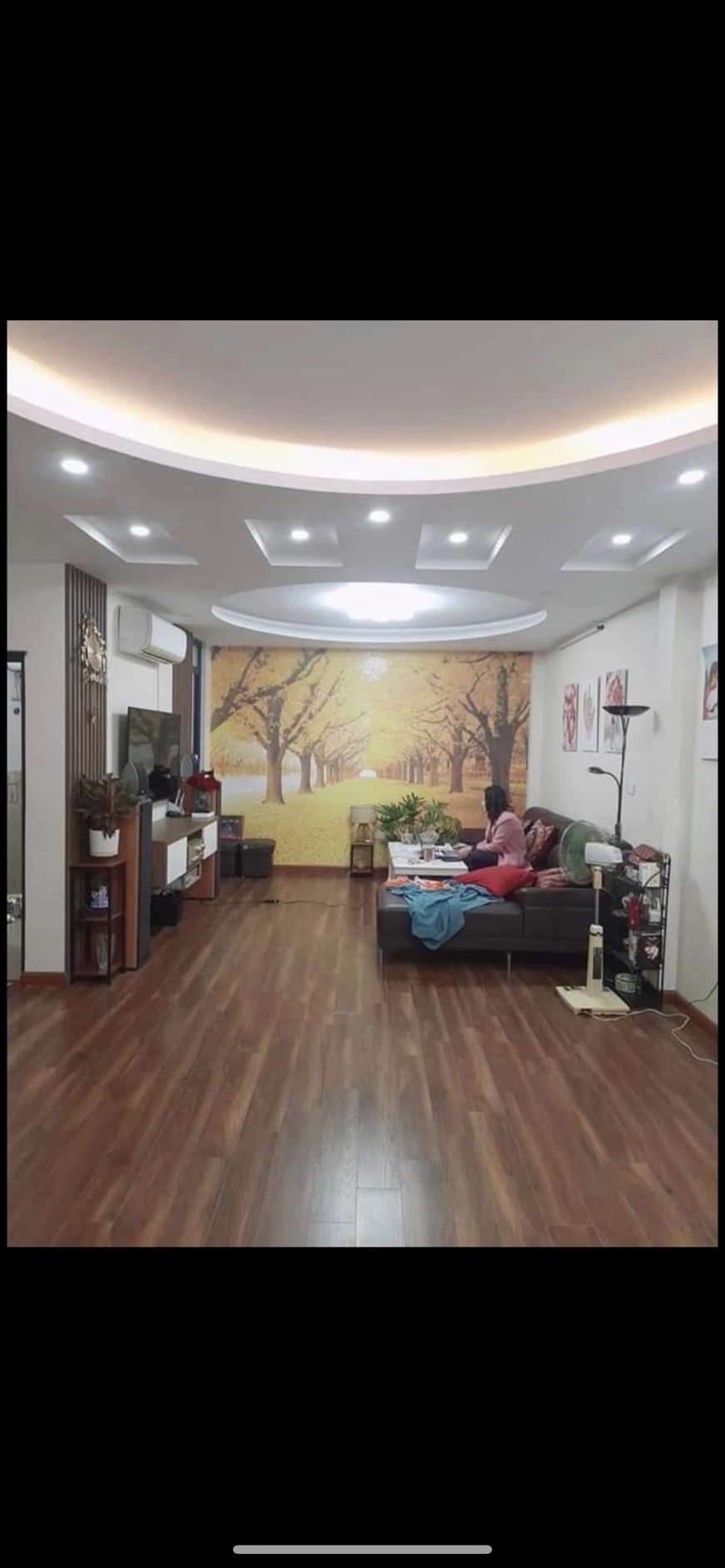 Ban nha MT, 3 lầu, đường ĐINH TIÊN HOÀNG. Q1: 4.7m x 17m. 13 tỷ.