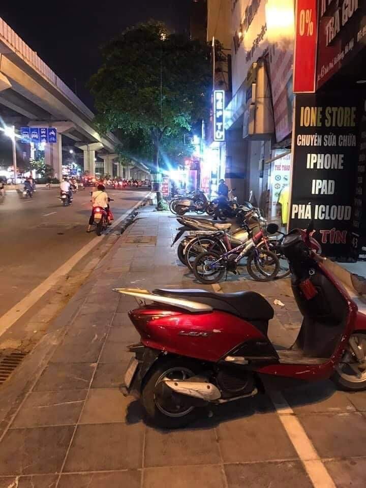 mặt phố đẹp nhất quận kinh doanh sầm uất ngày đêm các loại hình.